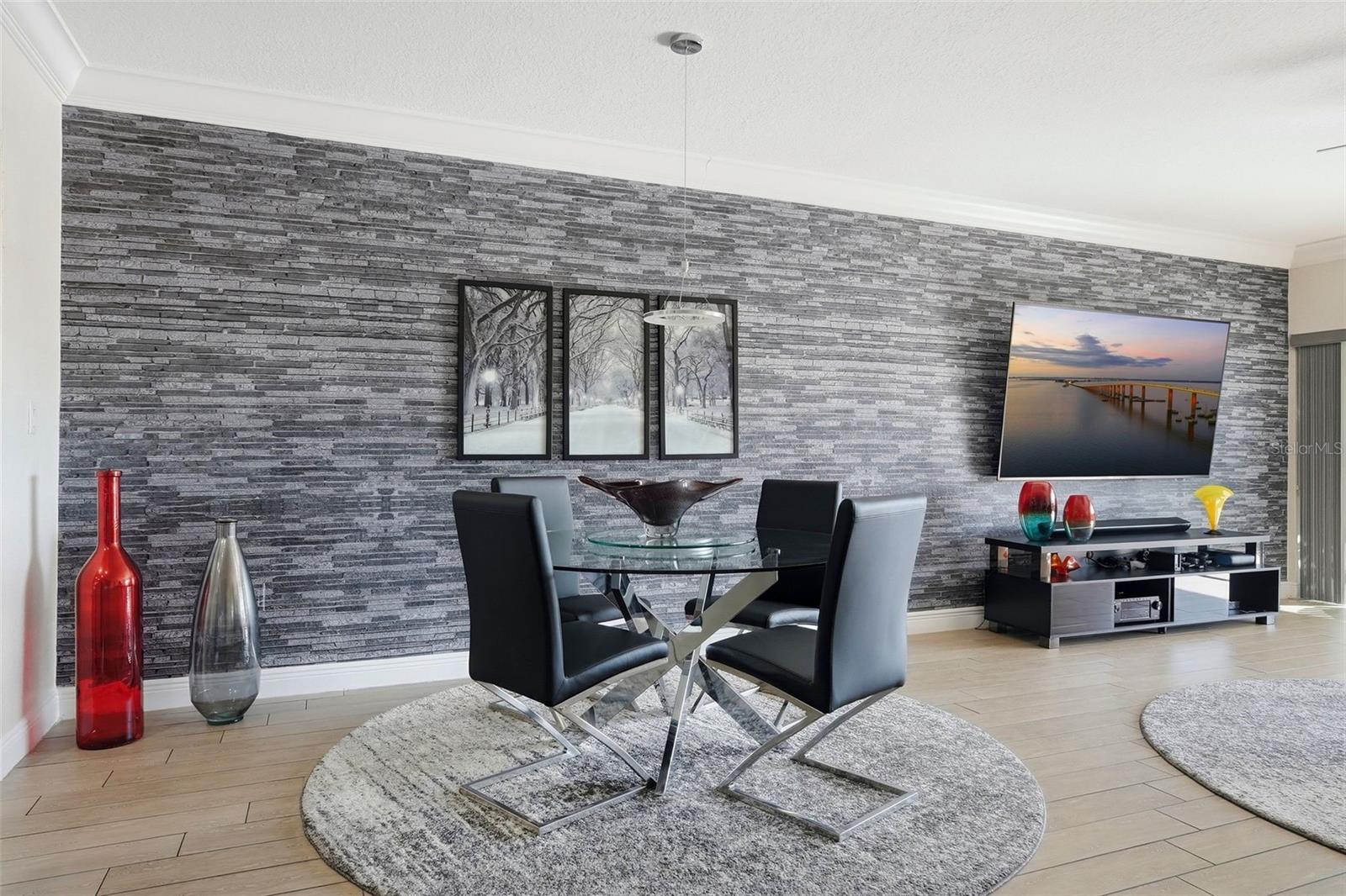 Image 14 of 43 For 1695 Pinellas Bayway S E4