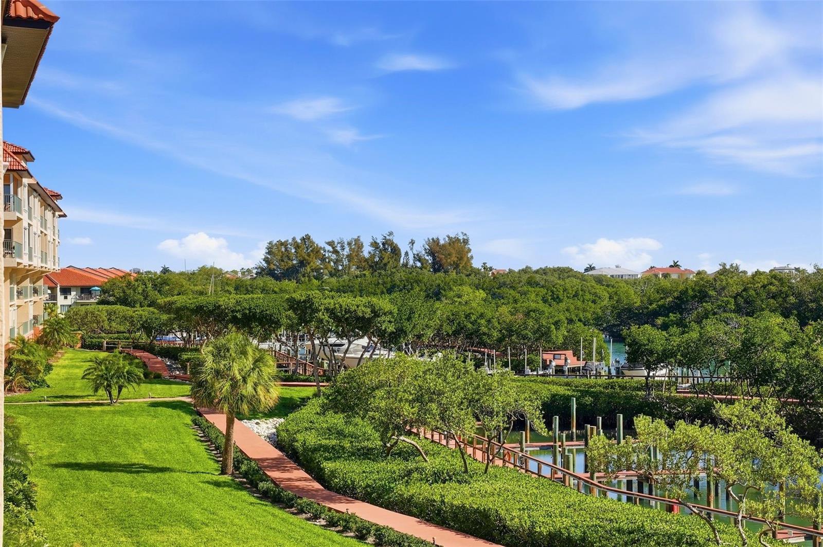 Image 29 of 43 For 1695 Pinellas Bayway S E4