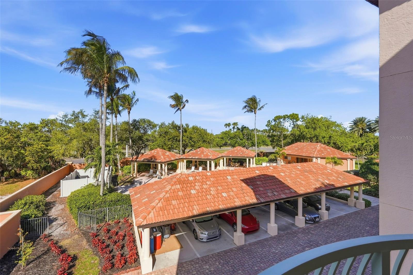 Image 31 of 43 For 1695 Pinellas Bayway S E4