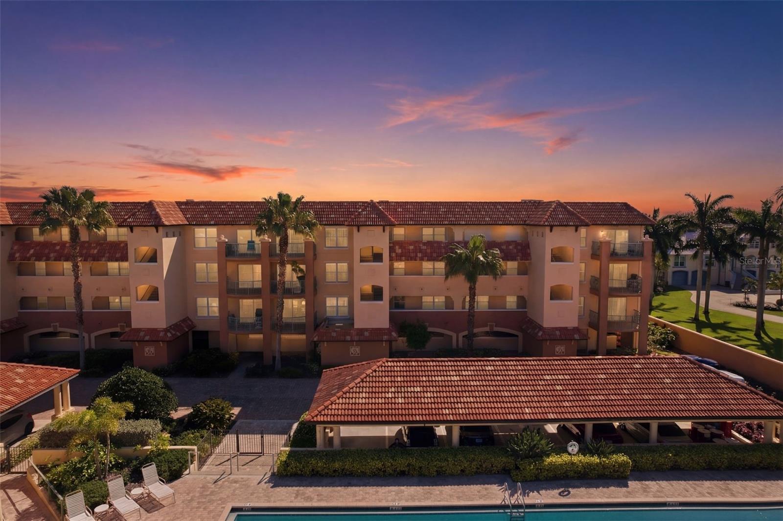 Image 35 of 43 For 1695 Pinellas Bayway S E4