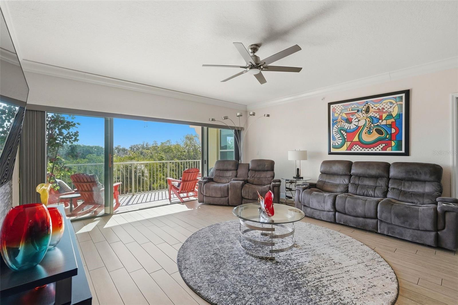 Image 4 of 43 For 1695 Pinellas Bayway S E4