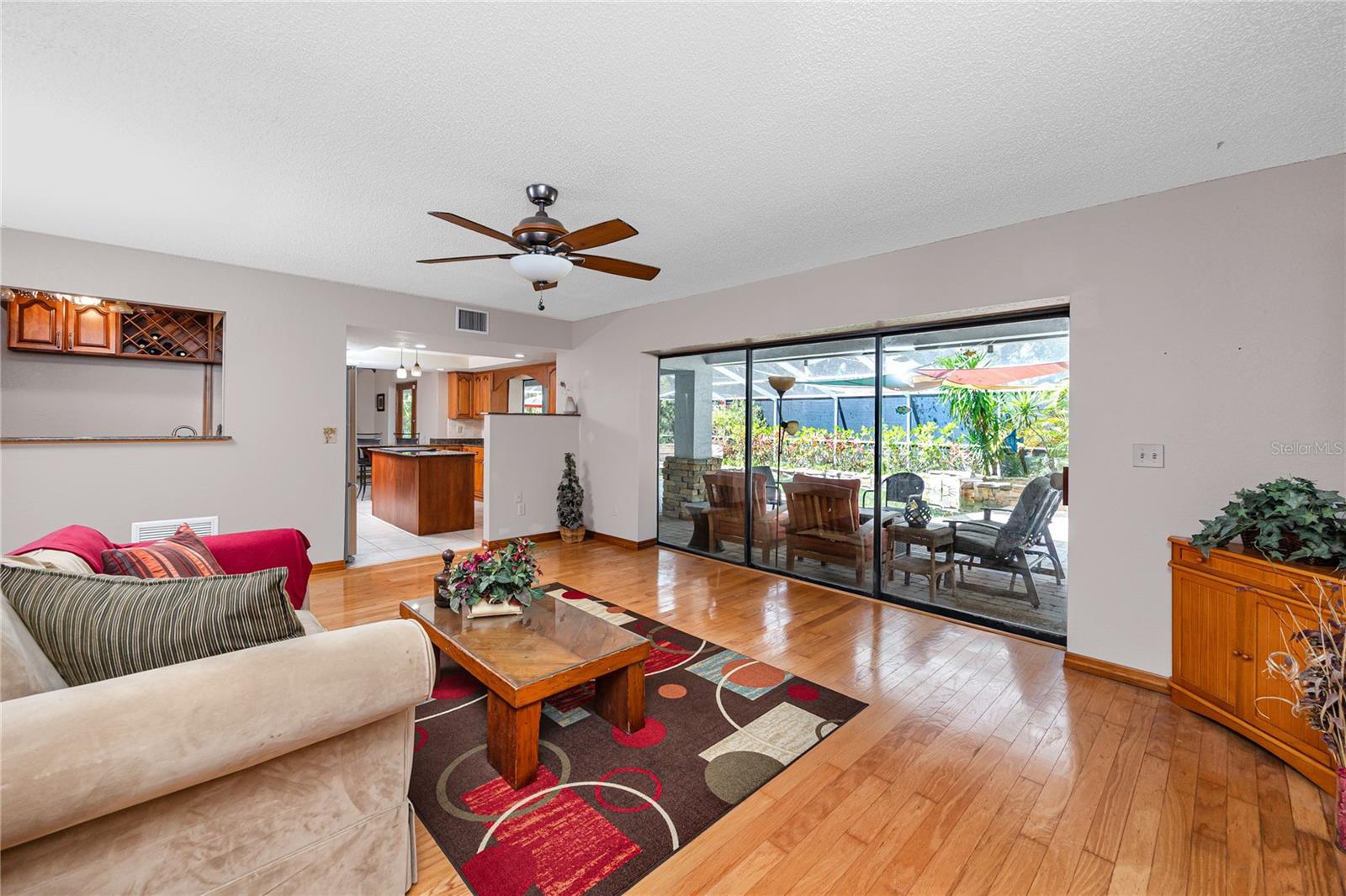 Image 17 of 75 For 9775 78th Avenue