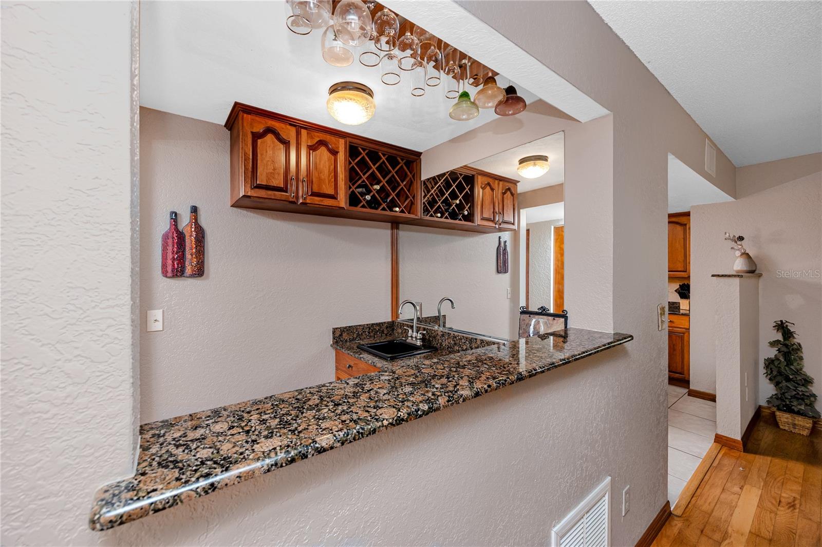 Image 18 of 75 For 9775 78th Avenue