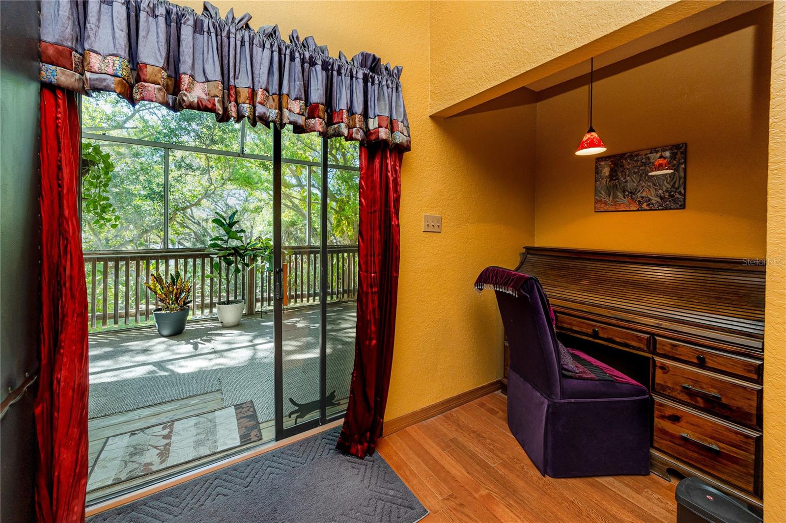 Image 31 of 75 For 9775 78th Avenue