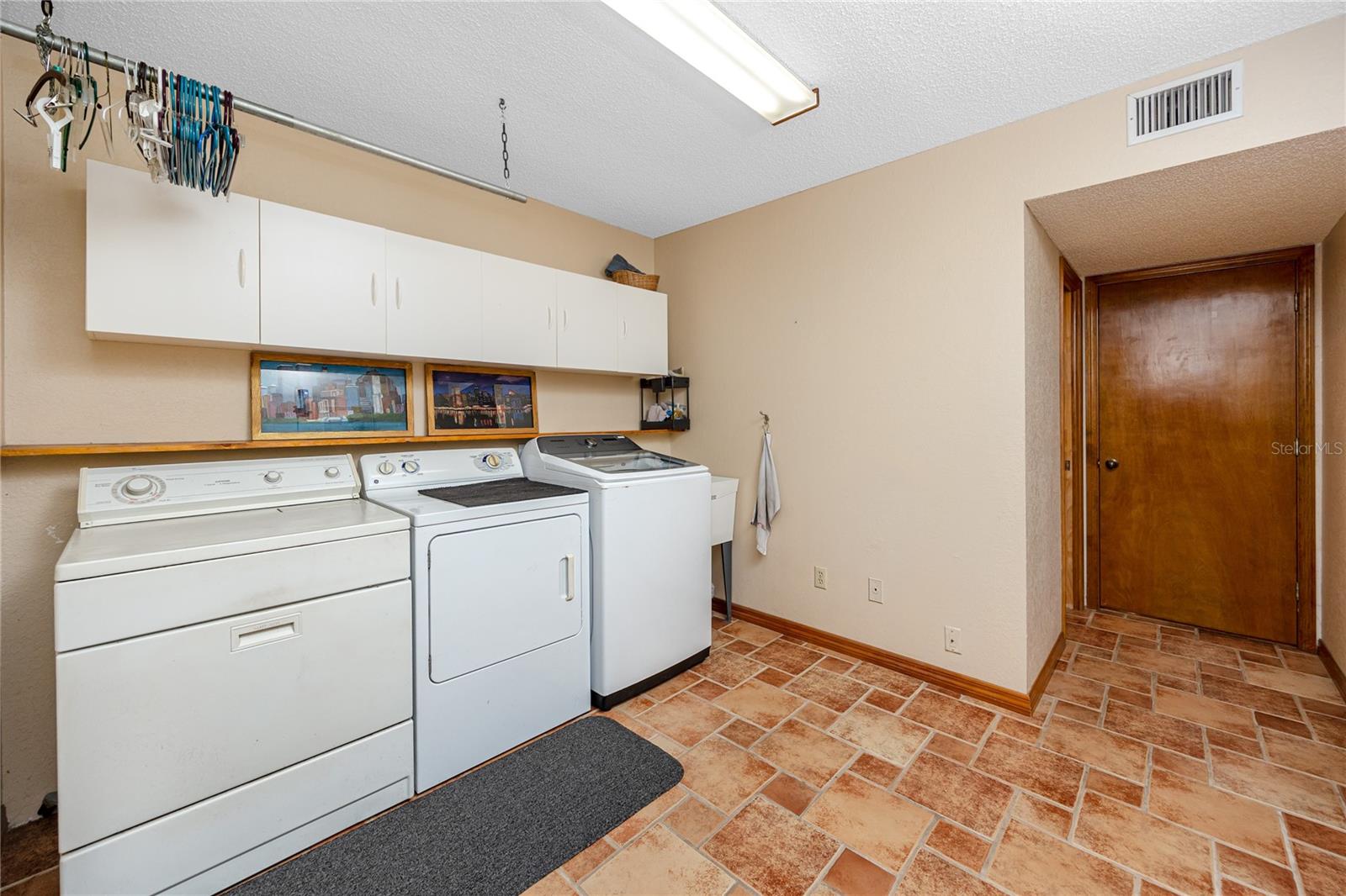 Image 46 of 75 For 9775 78th Avenue