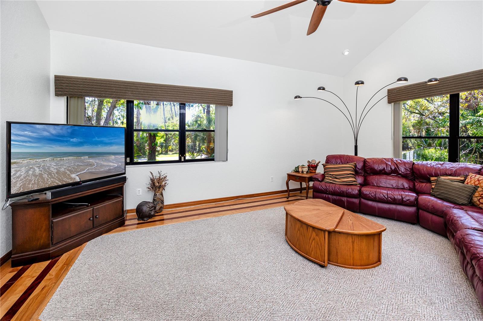 Image 8 of 75 For 9775 78th Avenue