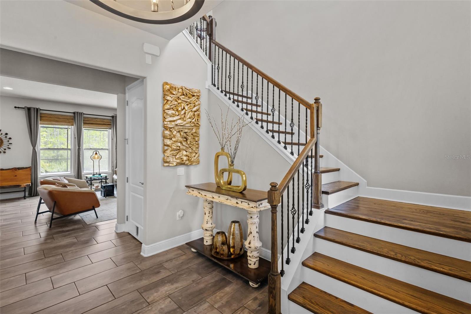 Image 20 of 54 For 2962 Long Bow Way