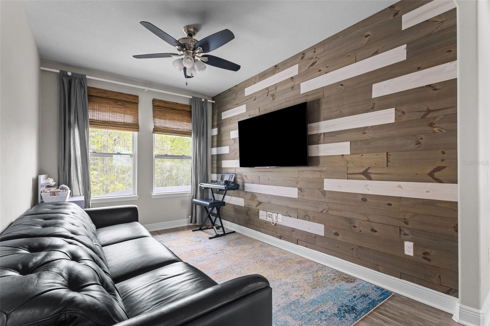 Image 21 of 54 For 2962 Long Bow Way