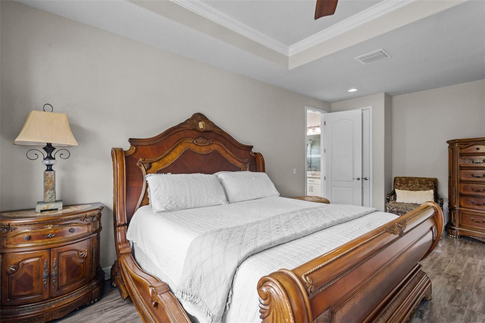 Image 22 of 54 For 2962 Long Bow Way