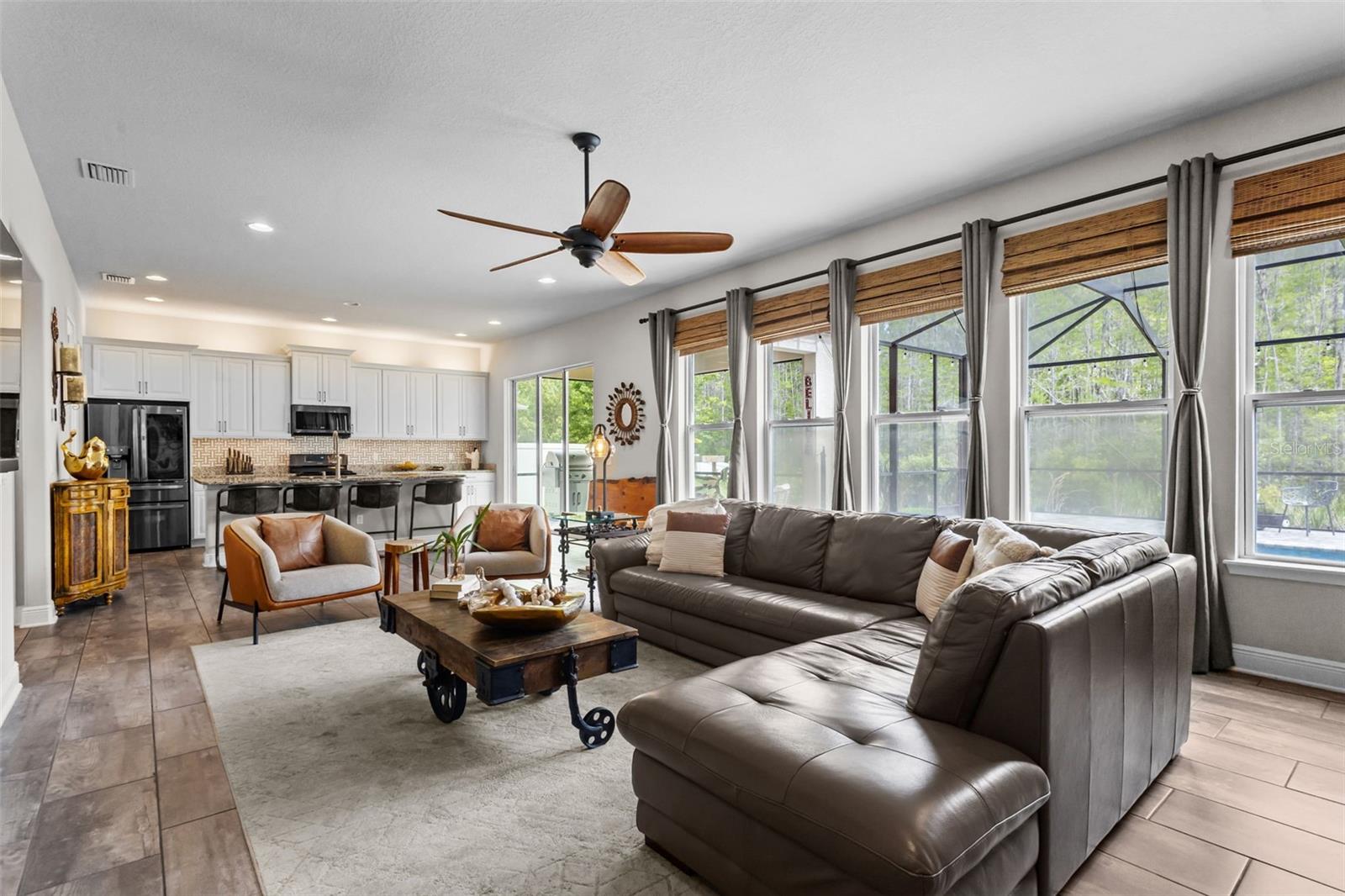 Image 4 of 54 For 2962 Long Bow Way