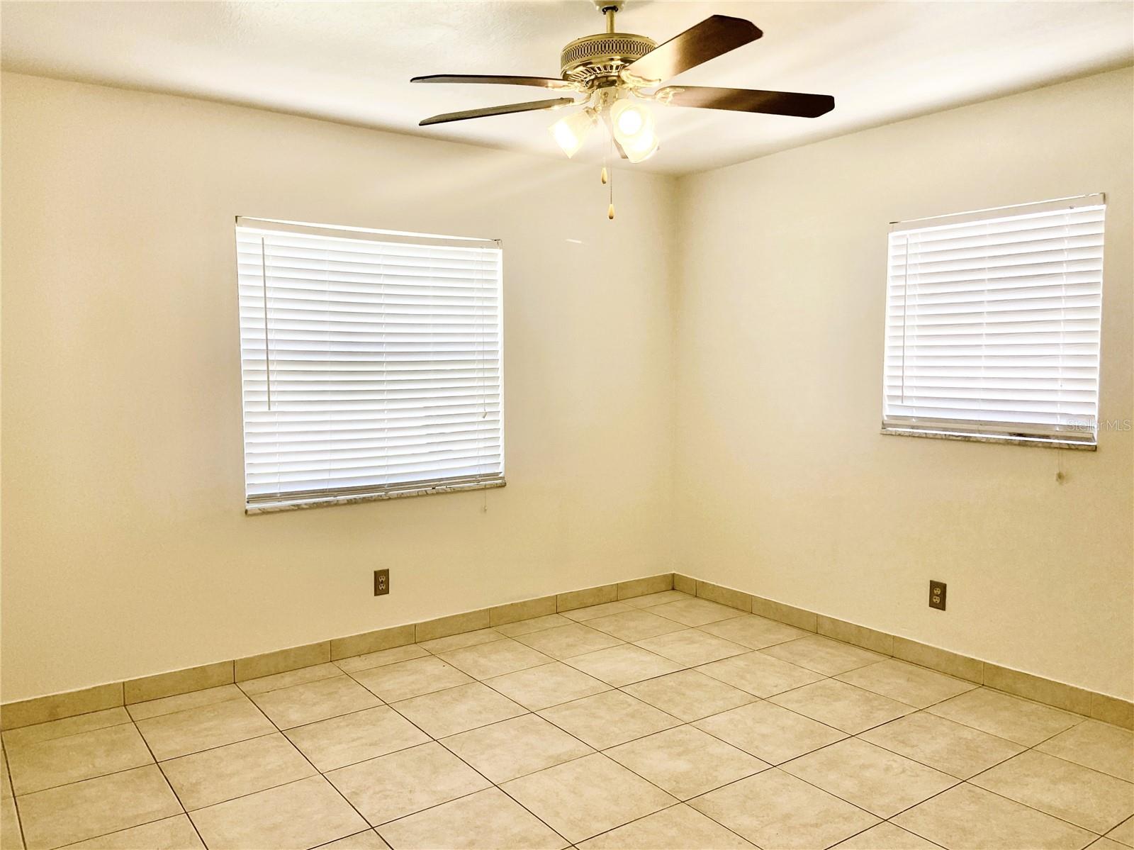 Image 14 of 21 For 7306 Kingsbury Circle