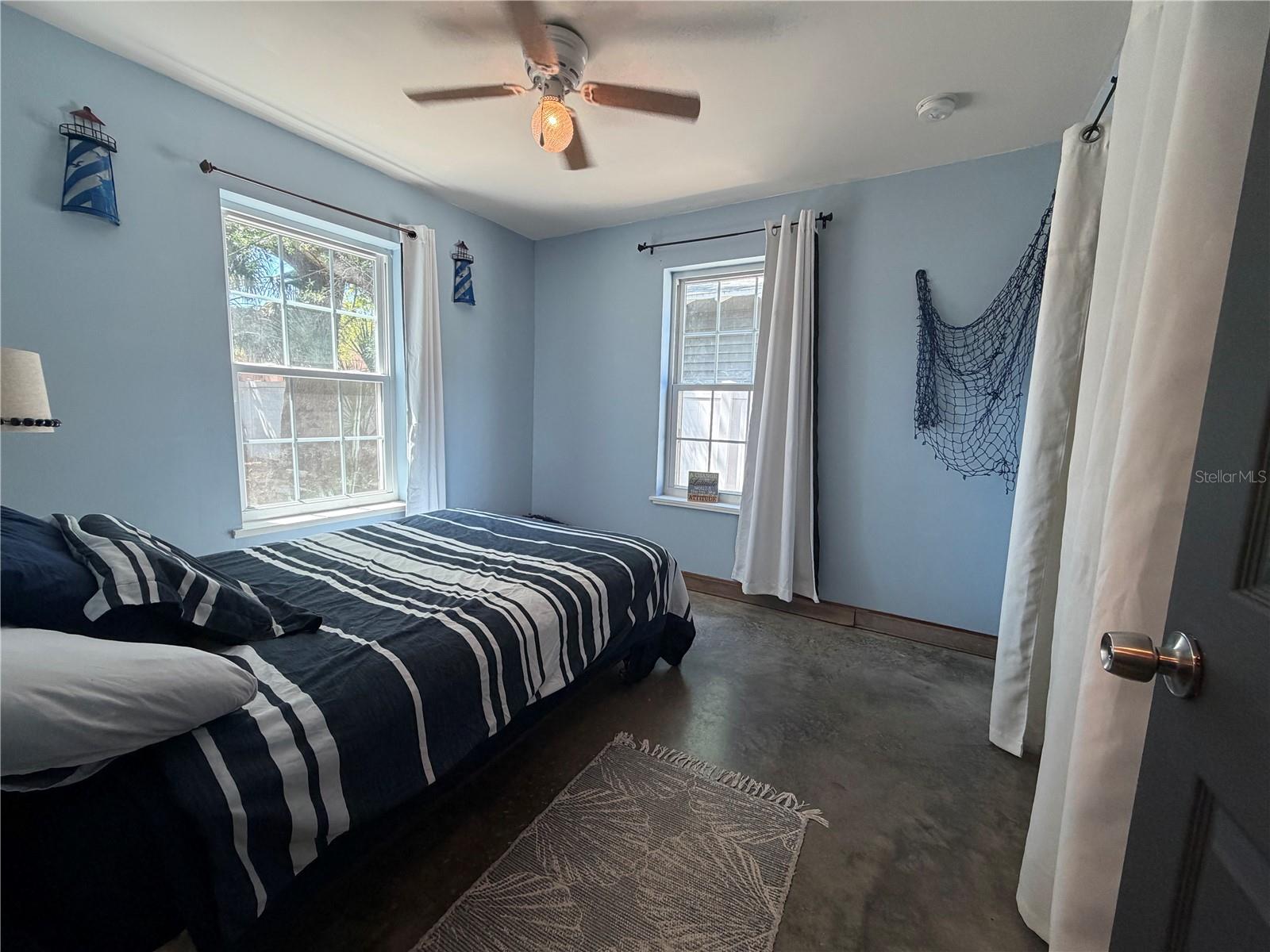 Image 15 of 33 For 2516 3rd Avenue S