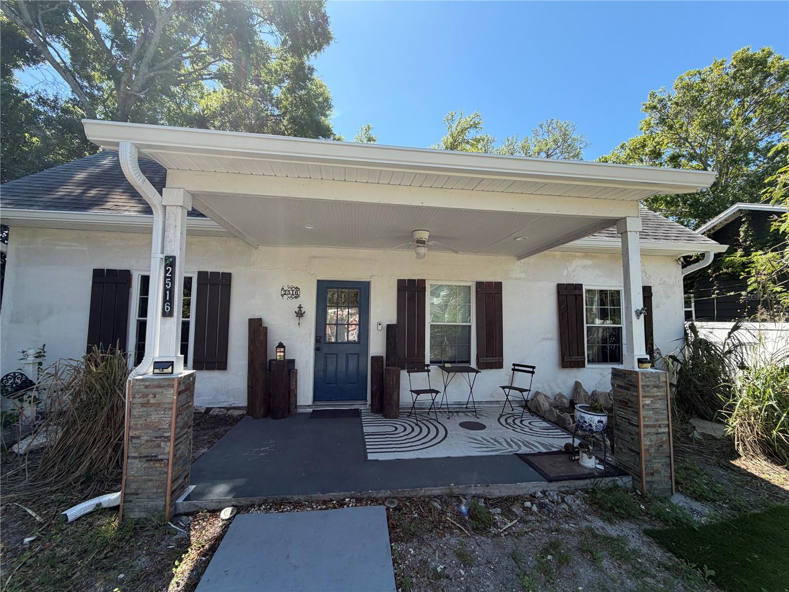 Image 2 of 33 For 2516 3rd Avenue S