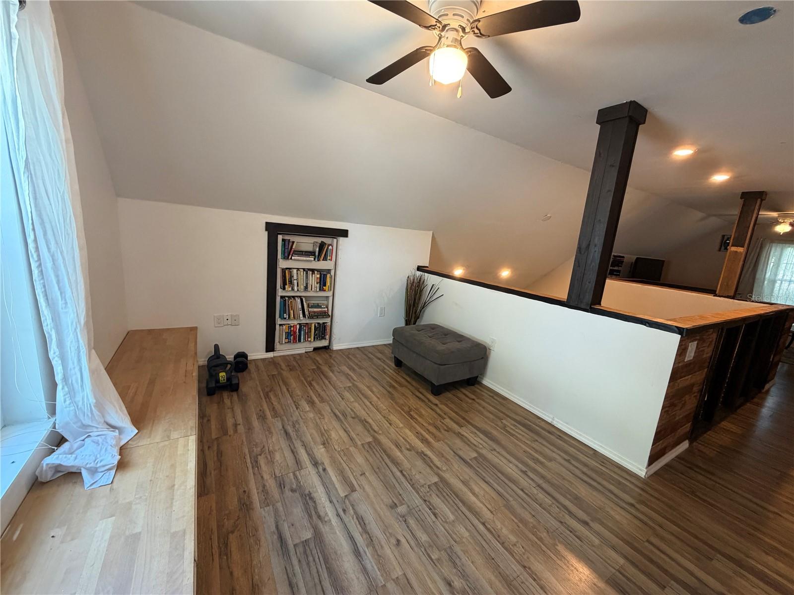 Image 24 of 33 For 2516 3rd Avenue S