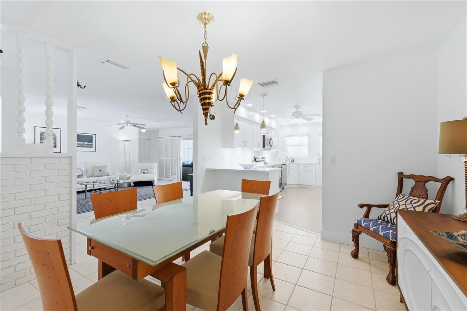 Image 10 of 40 For 616 Lyons Lane