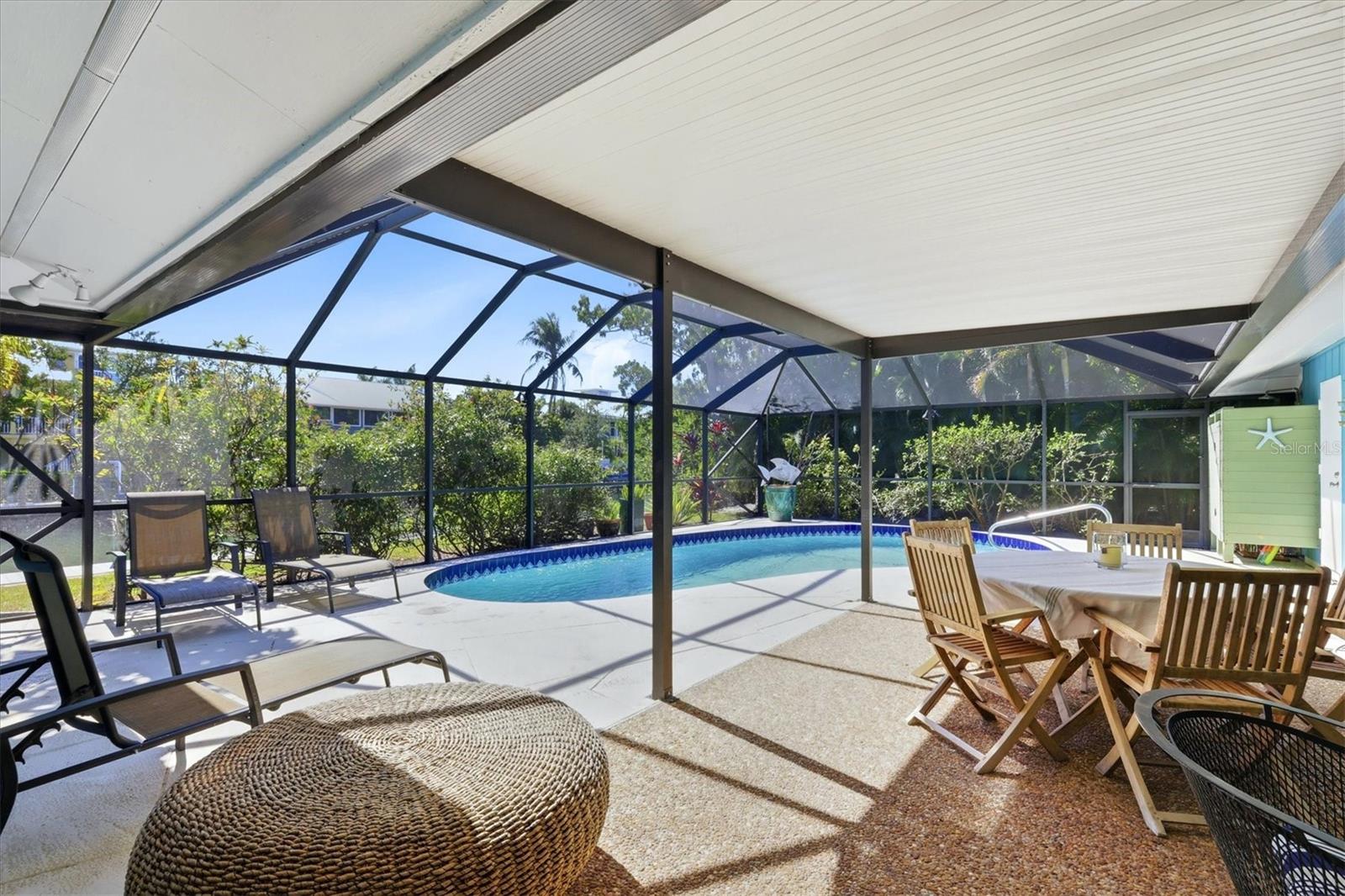 Image 31 of 40 For 616 Lyons Lane