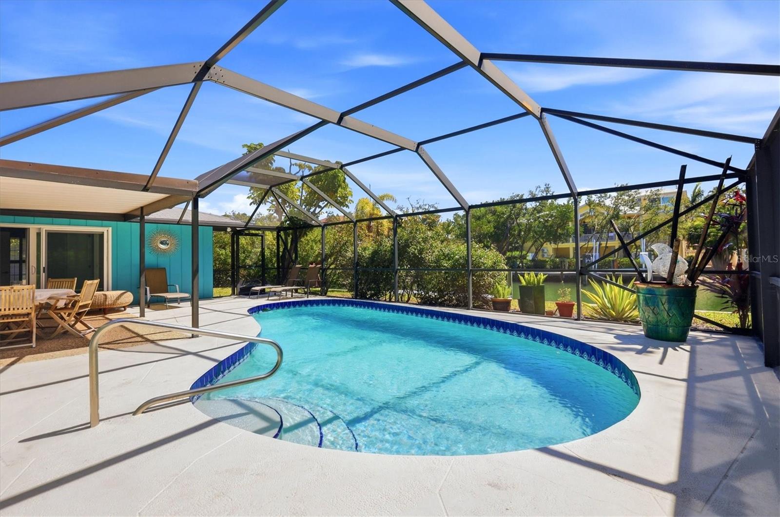 Image 34 of 40 For 616 Lyons Lane