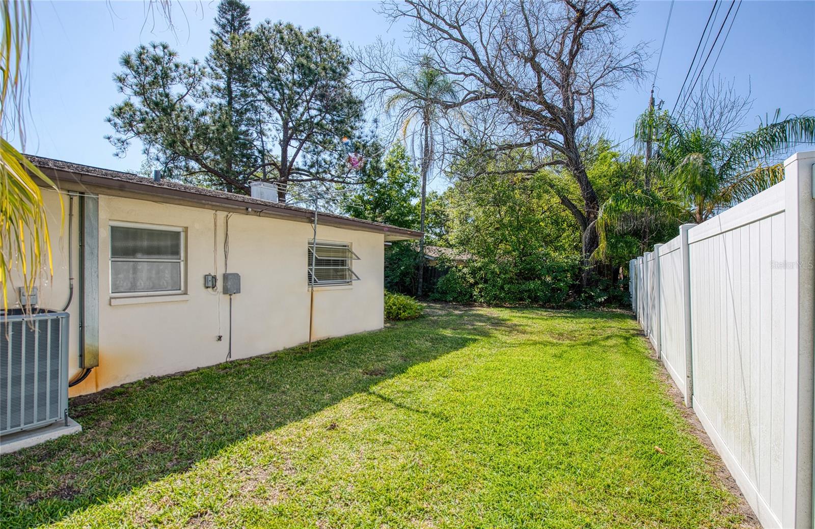 Image 40 of 40 For 1631 Chateau Drive