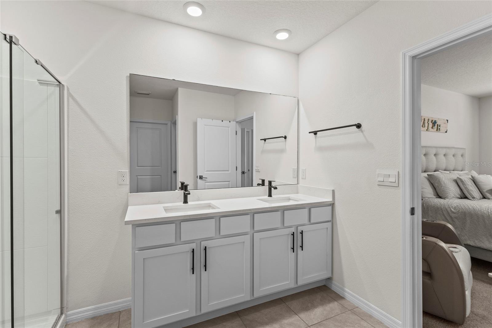 Image 18 of 45 For 31455 Penny Surf Loop