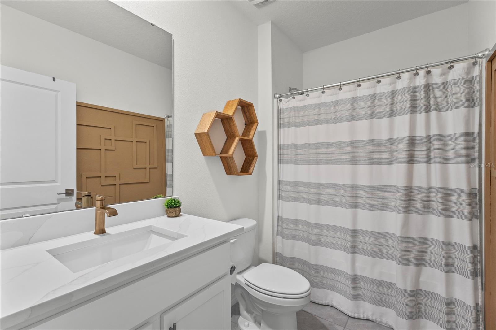 Image 22 of 45 For 31455 Penny Surf Loop