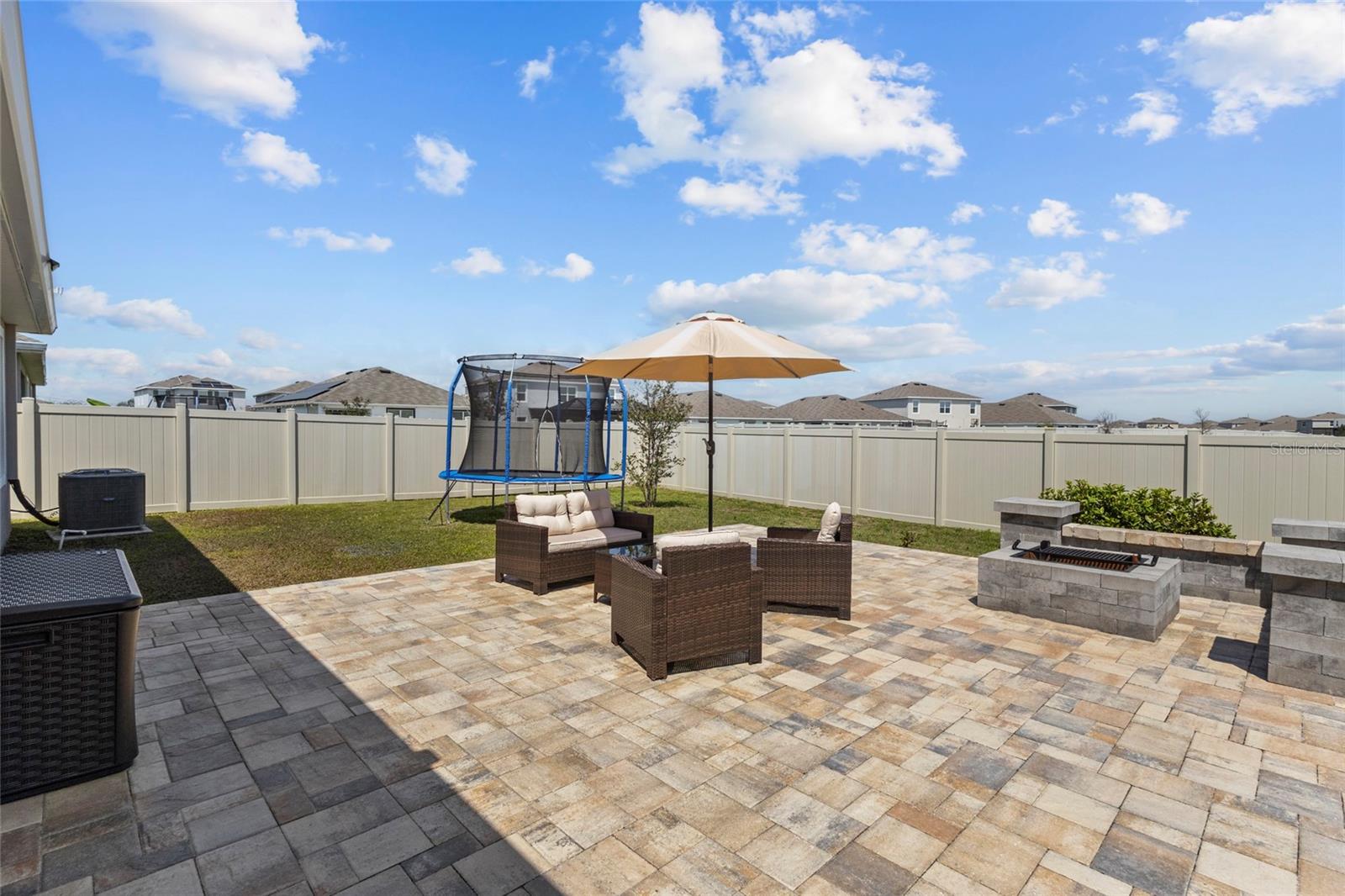 Image 29 of 45 For 31455 Penny Surf Loop