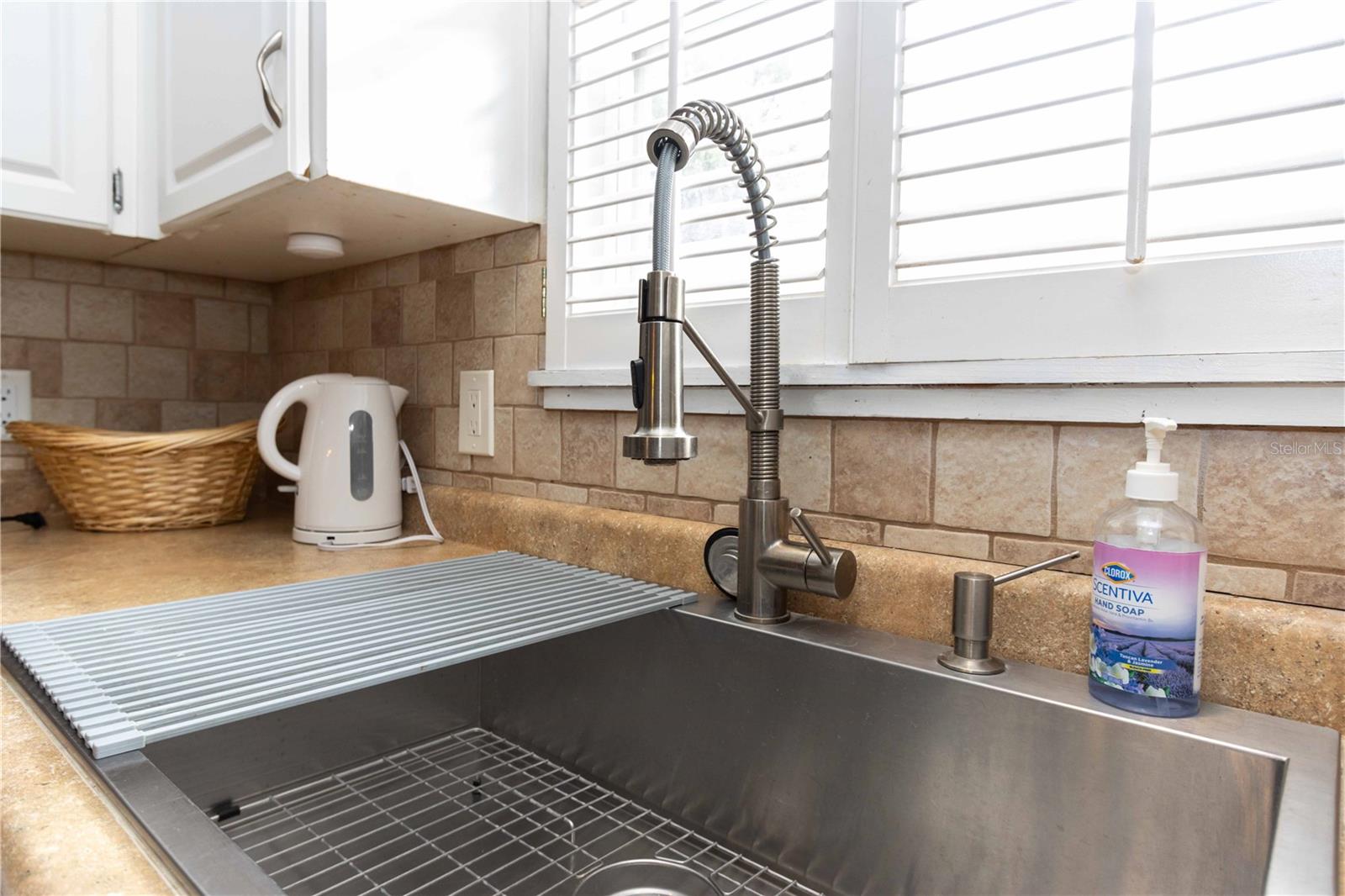 Listing photo id 21 for 815 Florida Avenue