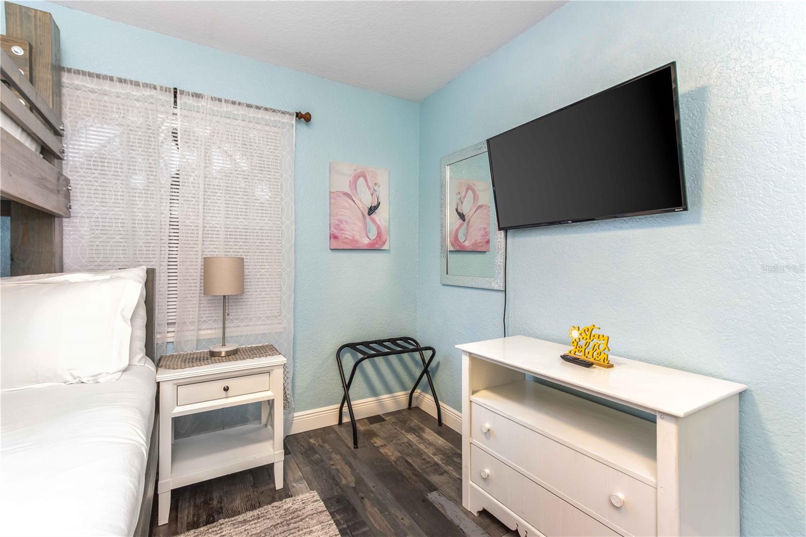 Listing photo id 23 for 815 Florida Avenue