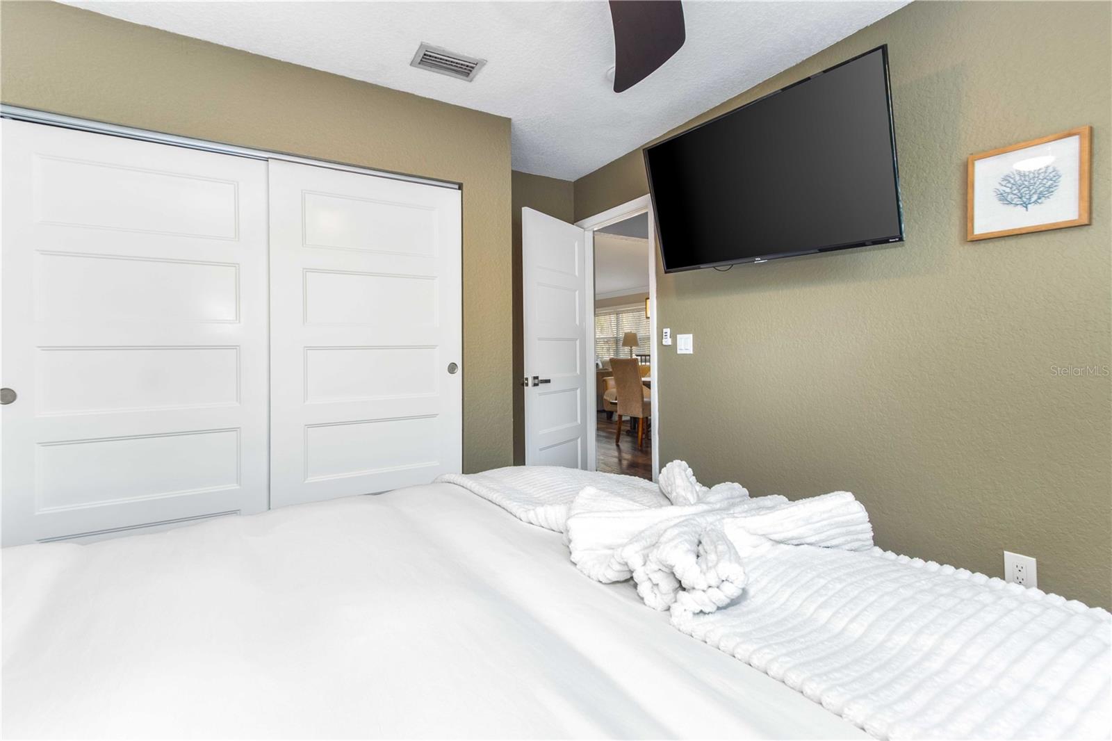 Listing photo id 28 for 815 Florida Avenue