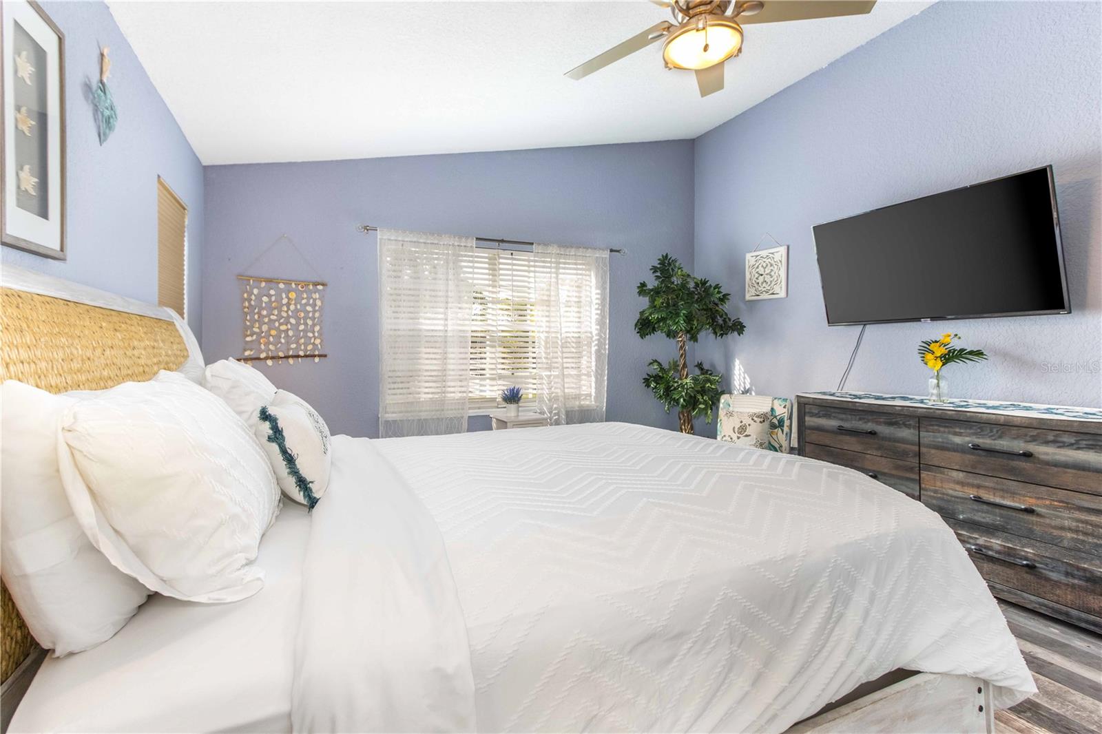 Listing photo id 31 for 815 Florida Avenue