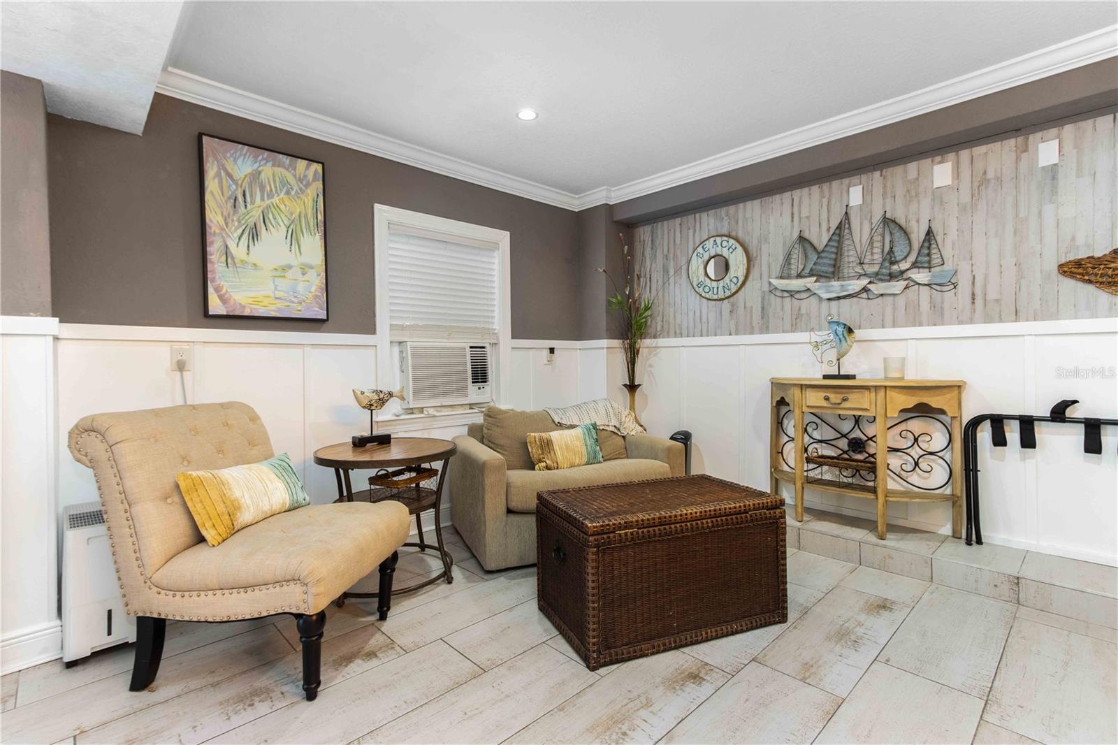 Listing photo id 50 for 815 Florida Avenue