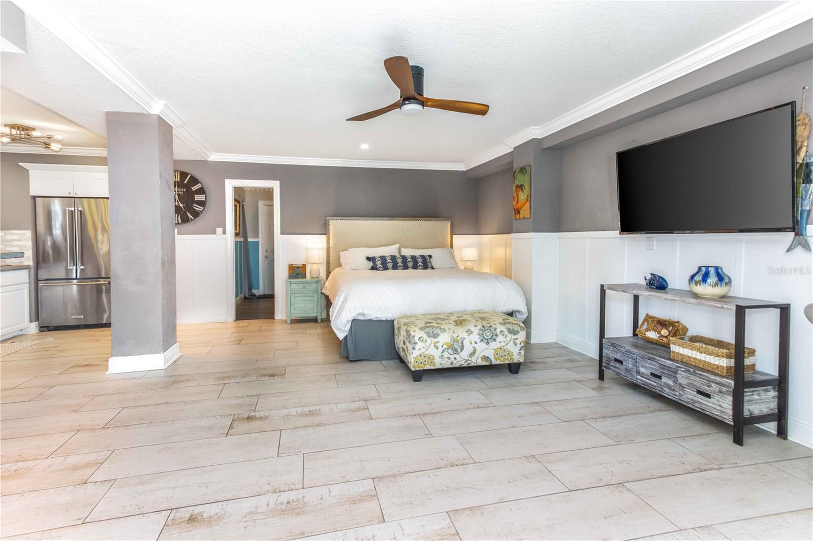 Listing photo id 52 for 815 Florida Avenue