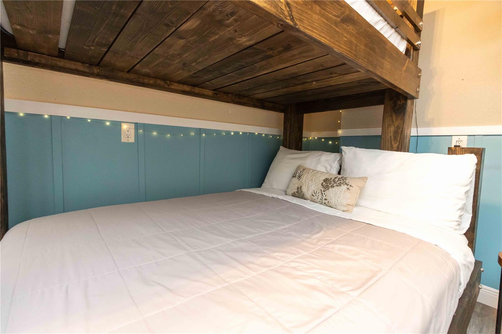 Listing photo id 62 for 815 Florida Avenue