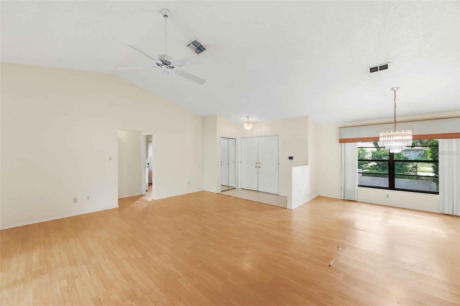 Image 7 of 38 For 3506 Fairway Forest Drive