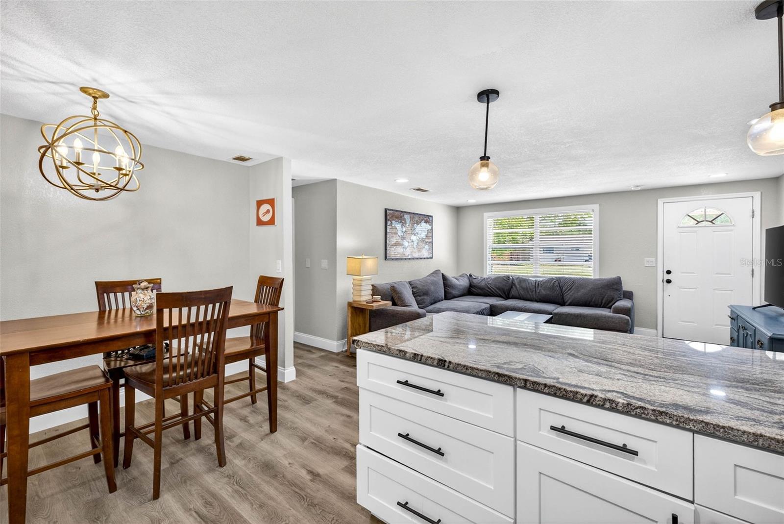 Image 11 of 31 For 6827 80th Terrace N