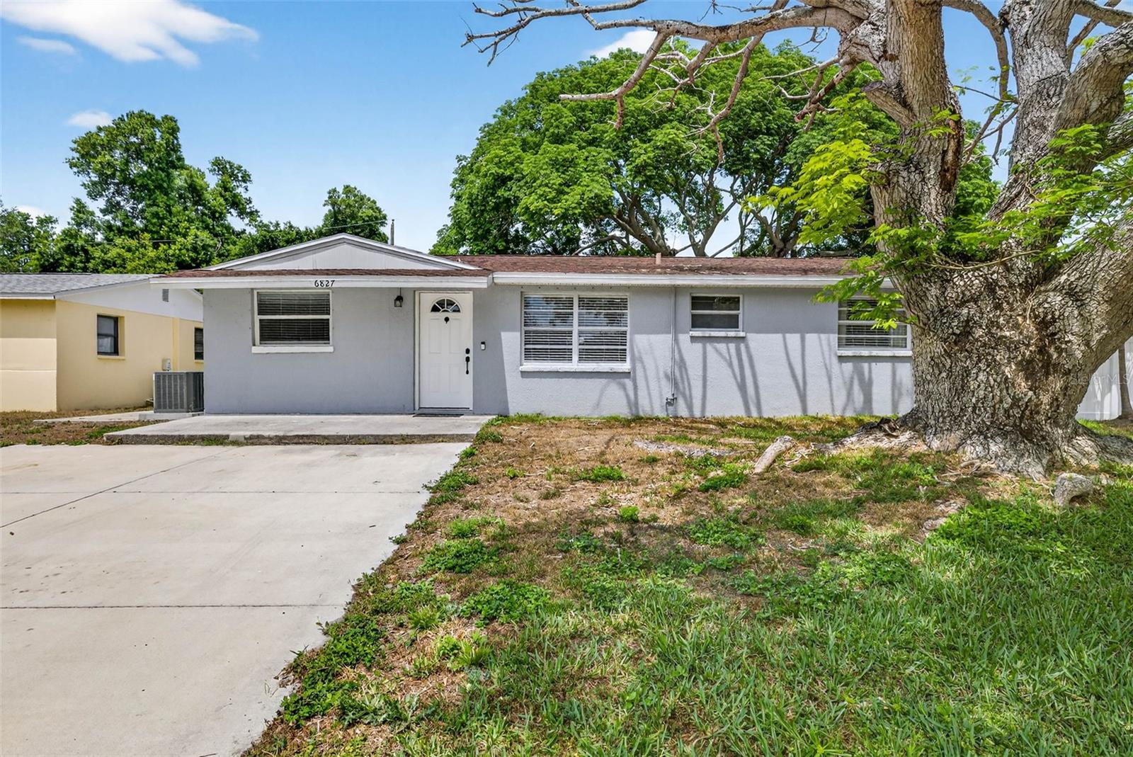 Image 2 of 31 For 6827 80th Terrace N