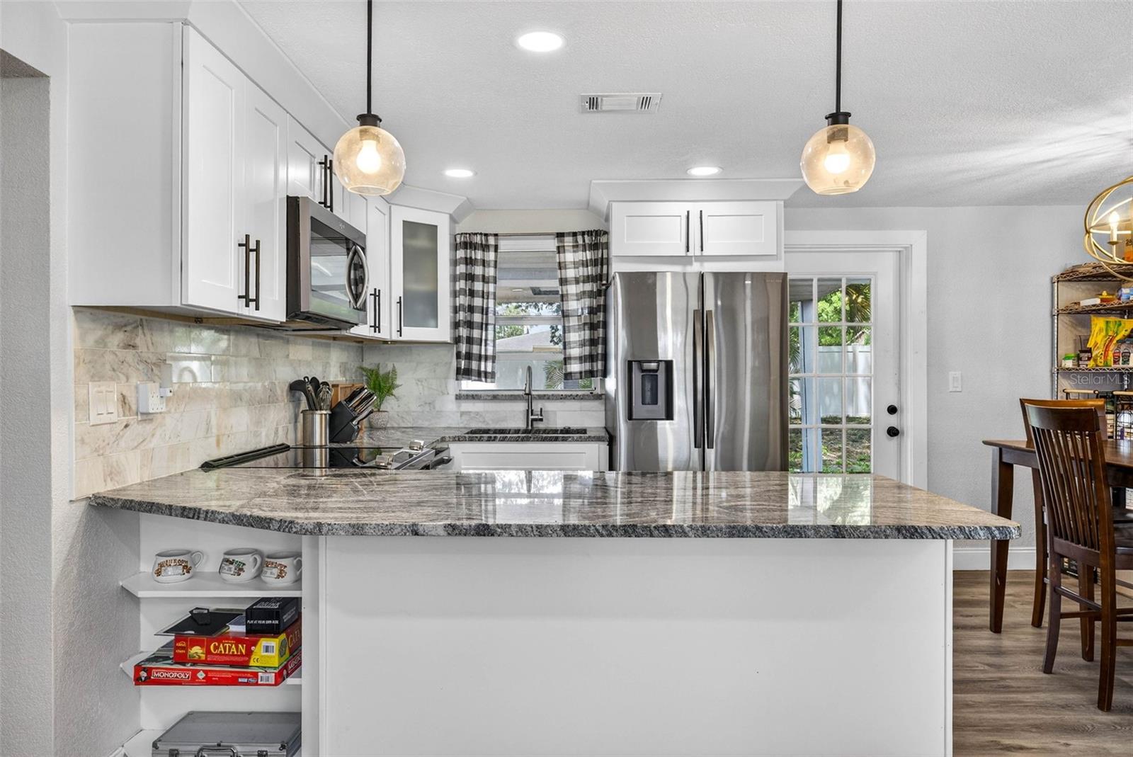 Image 8 of 31 For 6827 80th Terrace N