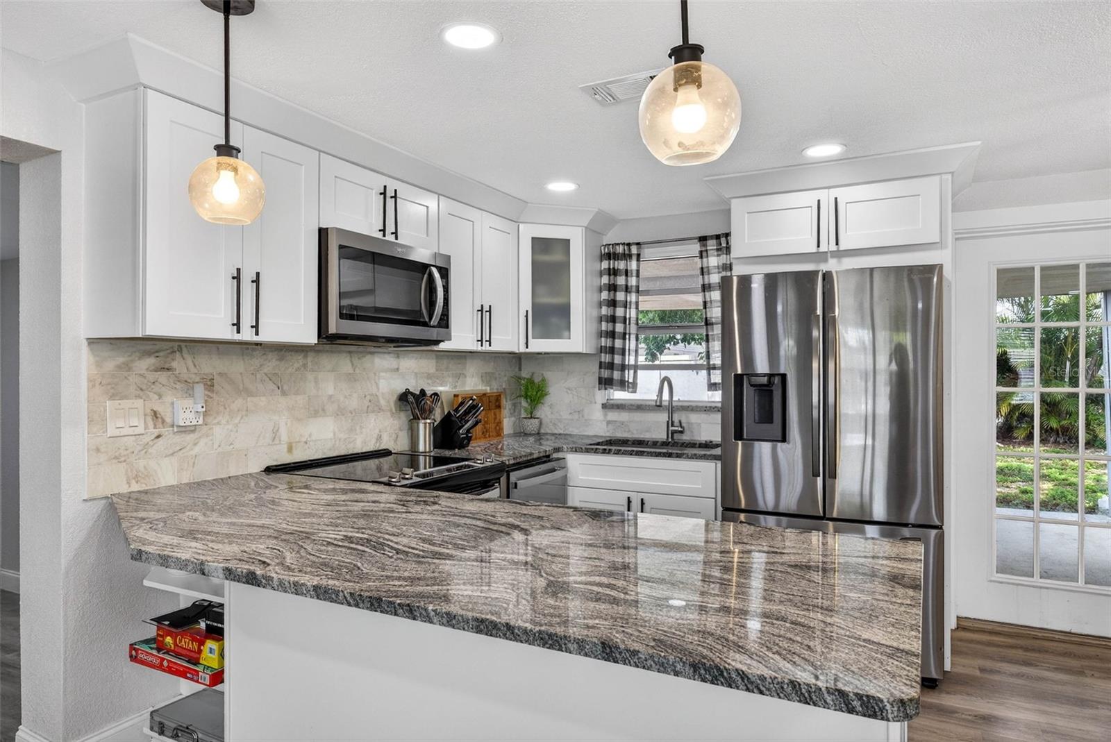 Image 9 of 31 For 6827 80th Terrace N