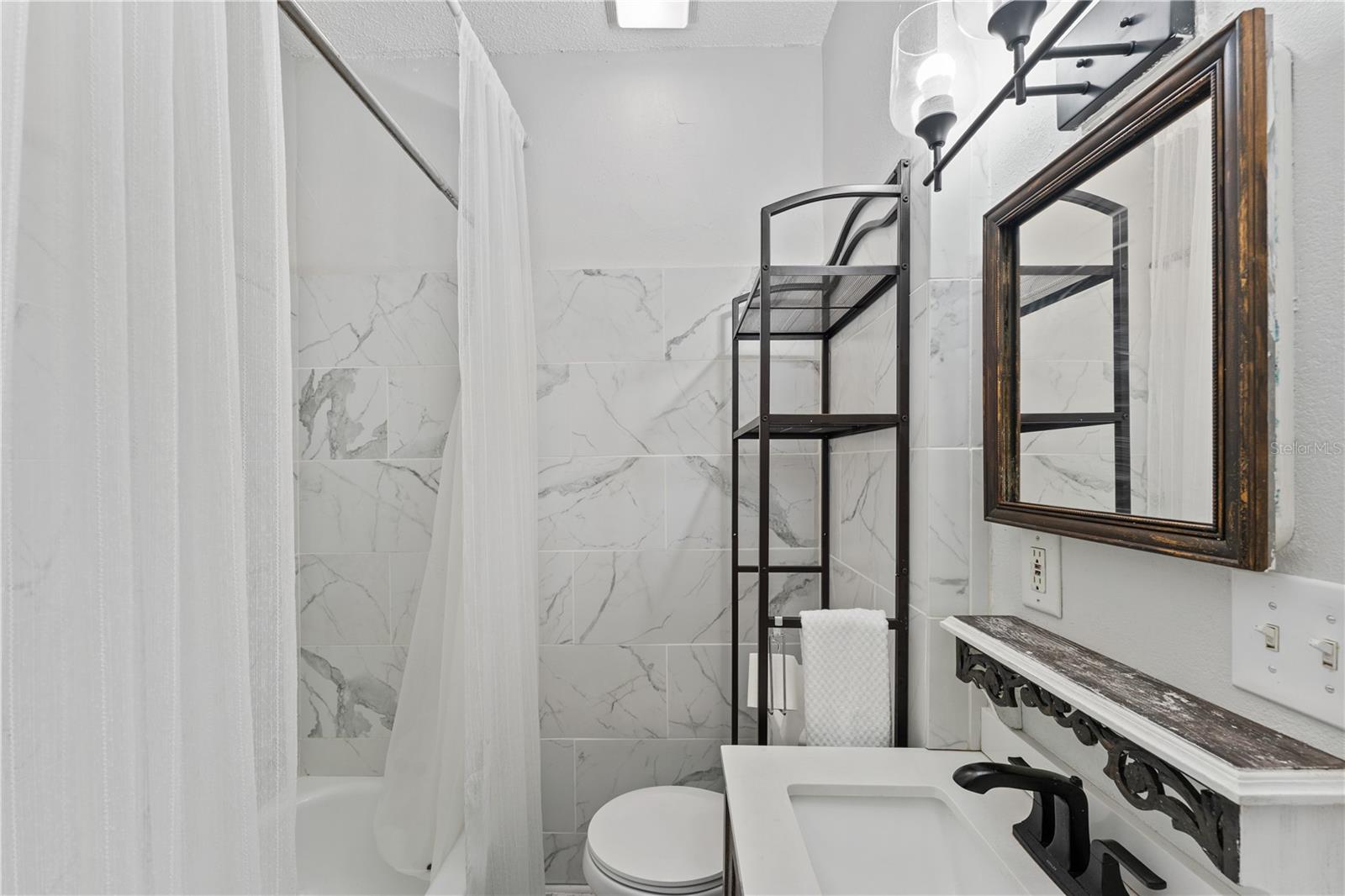 Image 10 of 18 For 914 8th Street N 1