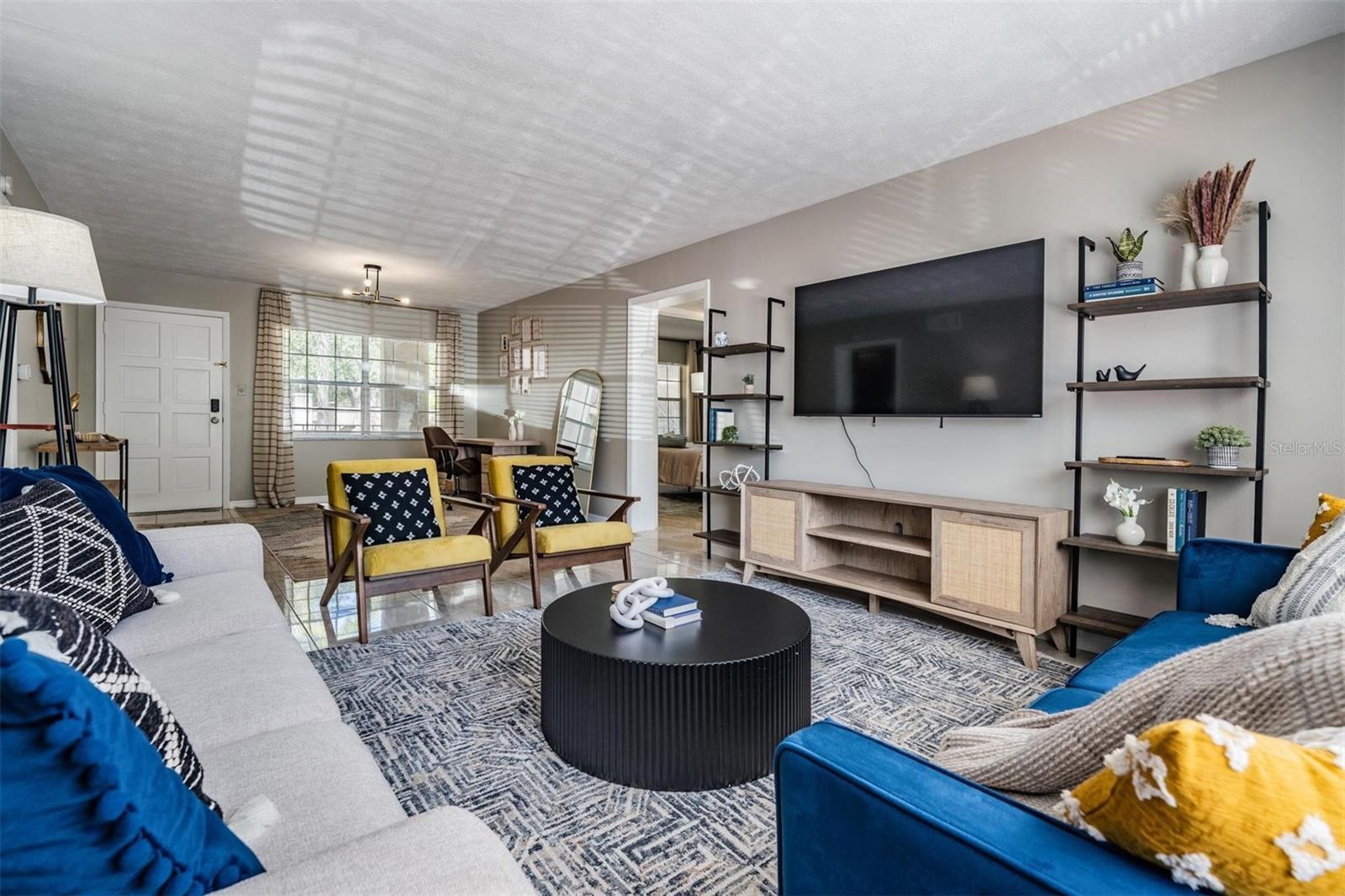 Image 10 of 29 For 3718 Mckay Avenue 104