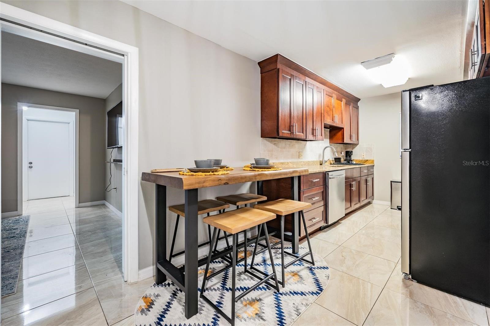 Image 12 of 29 For 3718 Mckay Avenue 104