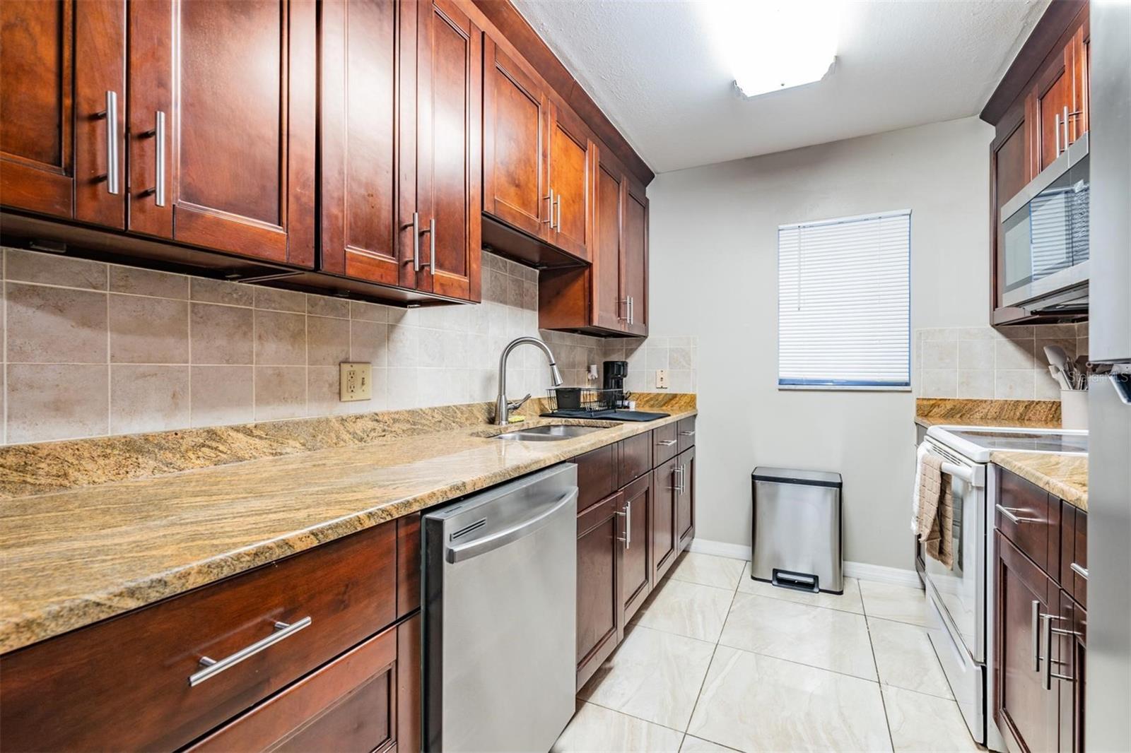 Image 13 of 29 For 3718 Mckay Avenue 104