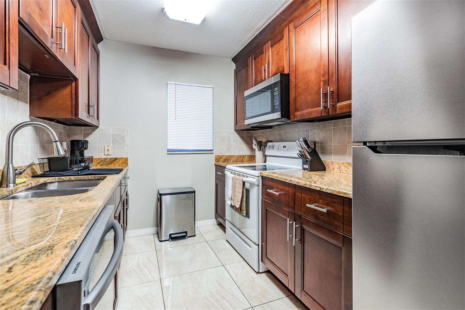 Image 14 of 29 For 3718 Mckay Avenue 104