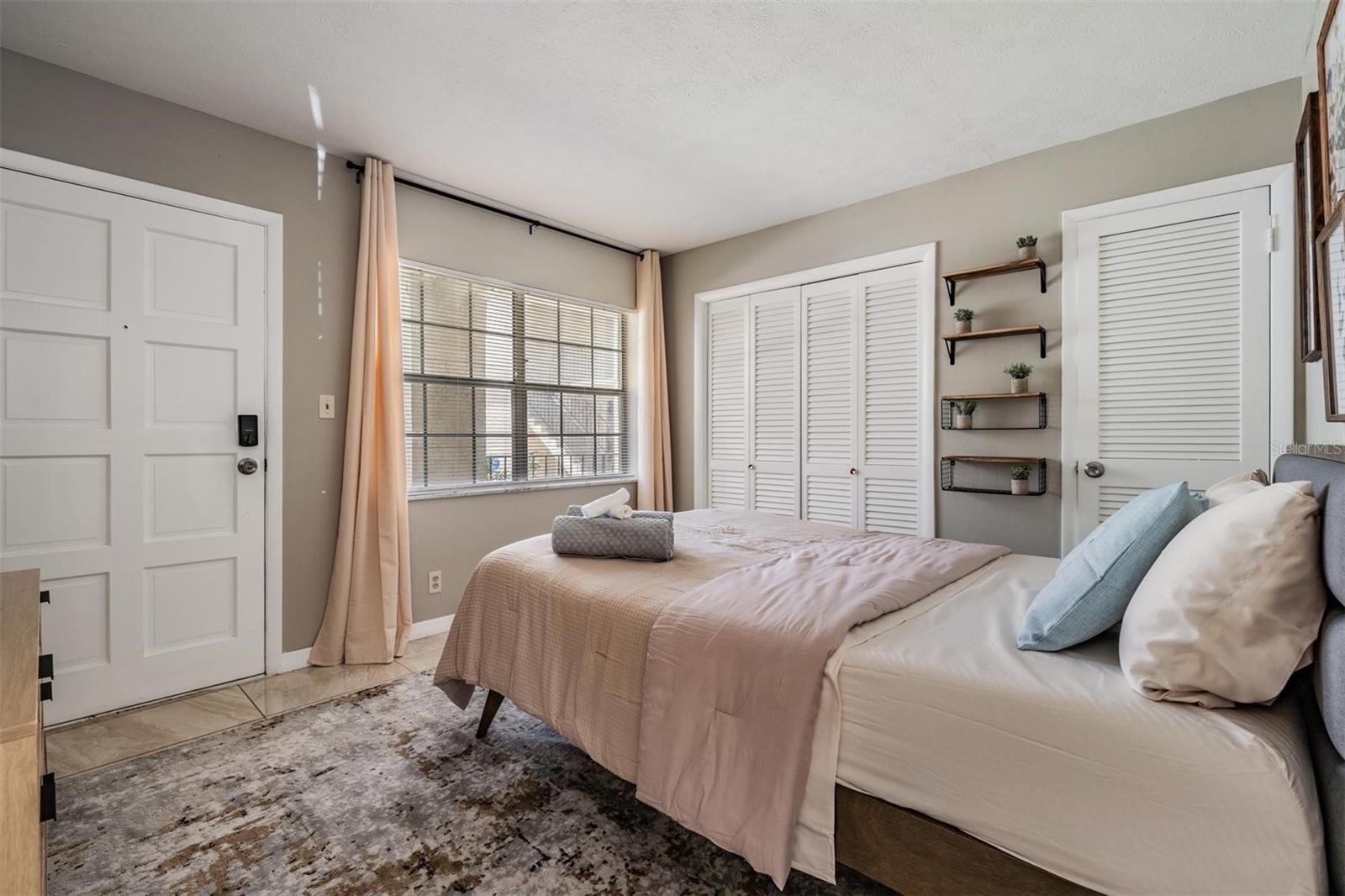 Image 19 of 29 For 3718 Mckay Avenue 104