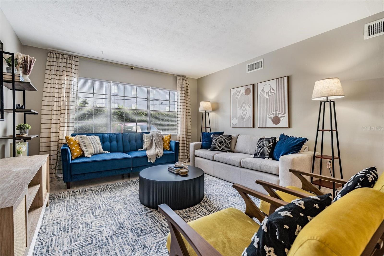 Image 9 of 29 For 3718 Mckay Avenue 104