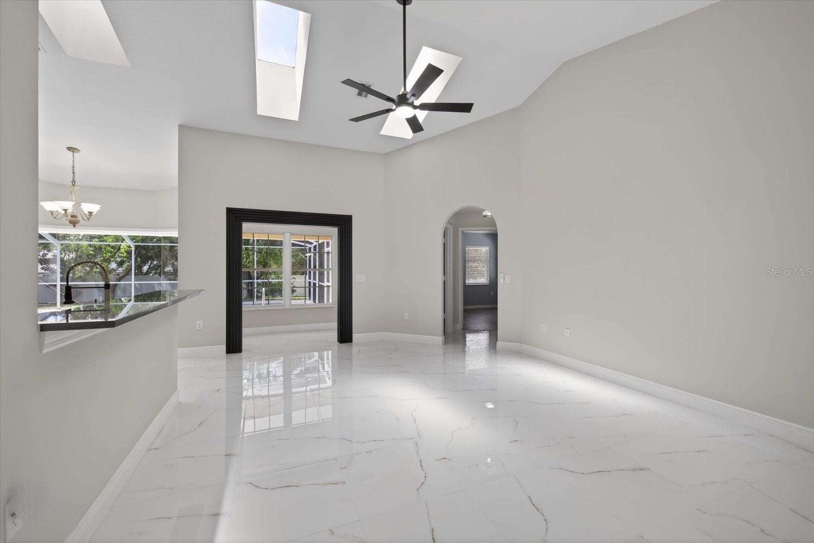 Image 11 of 50 For 12280 Everard Drive