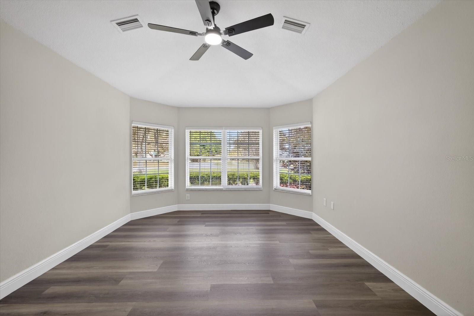 Image 24 of 50 For 12280 Everard Drive