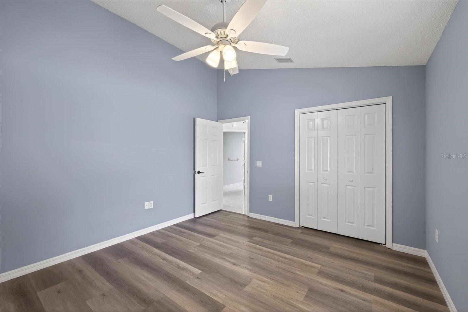 Image 26 of 50 For 12280 Everard Drive