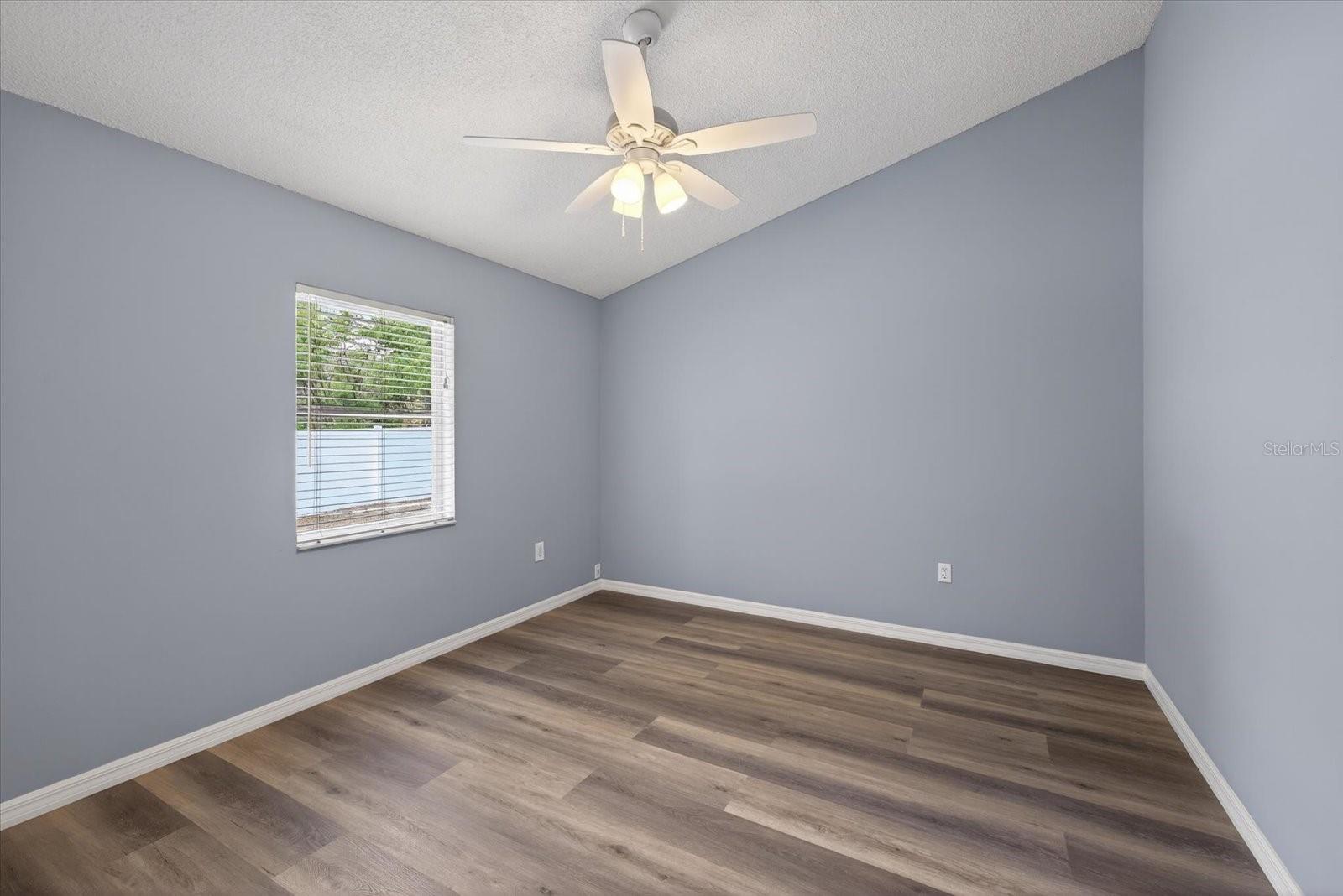 Image 27 of 50 For 12280 Everard Drive