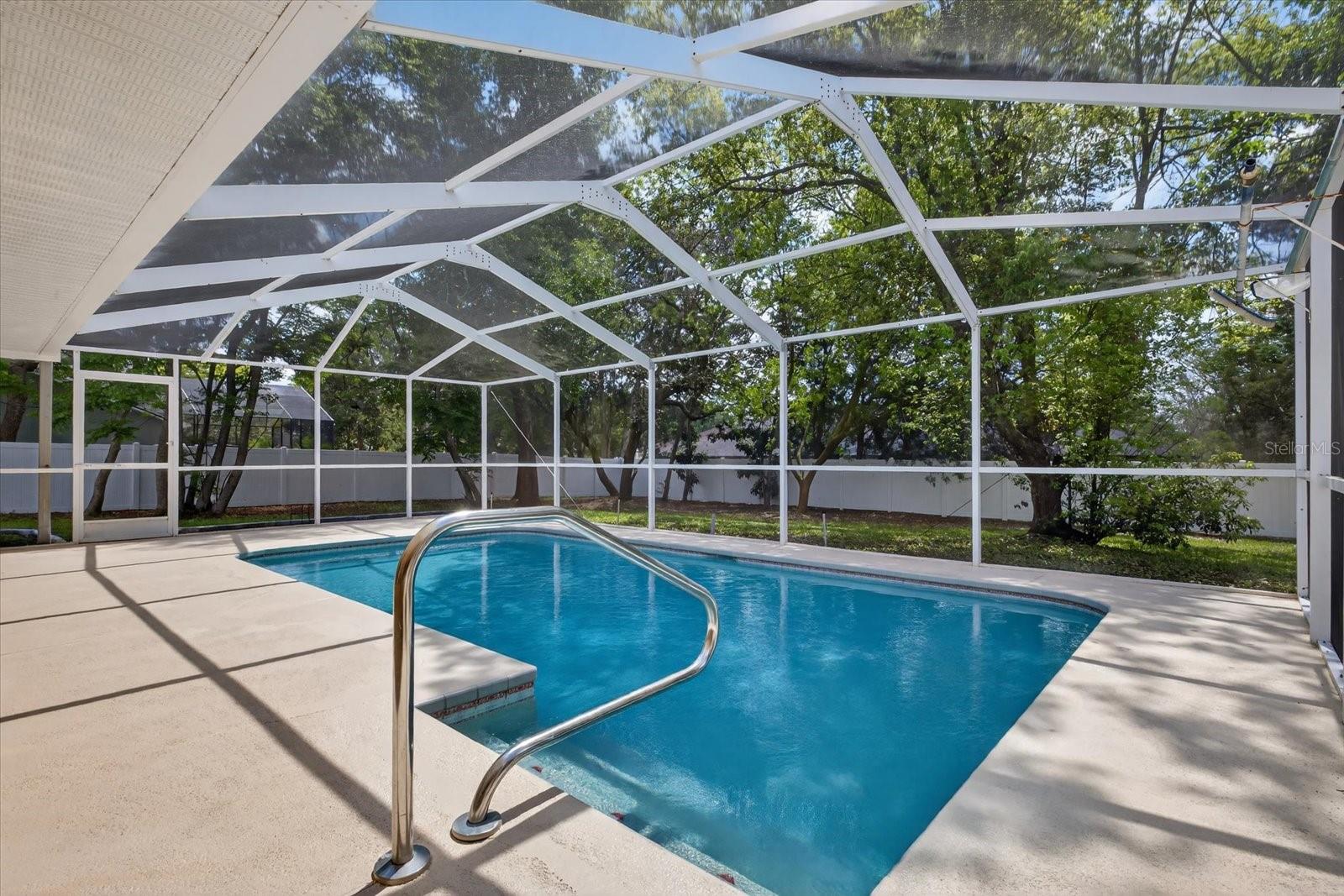 Image 32 of 50 For 12280 Everard Drive