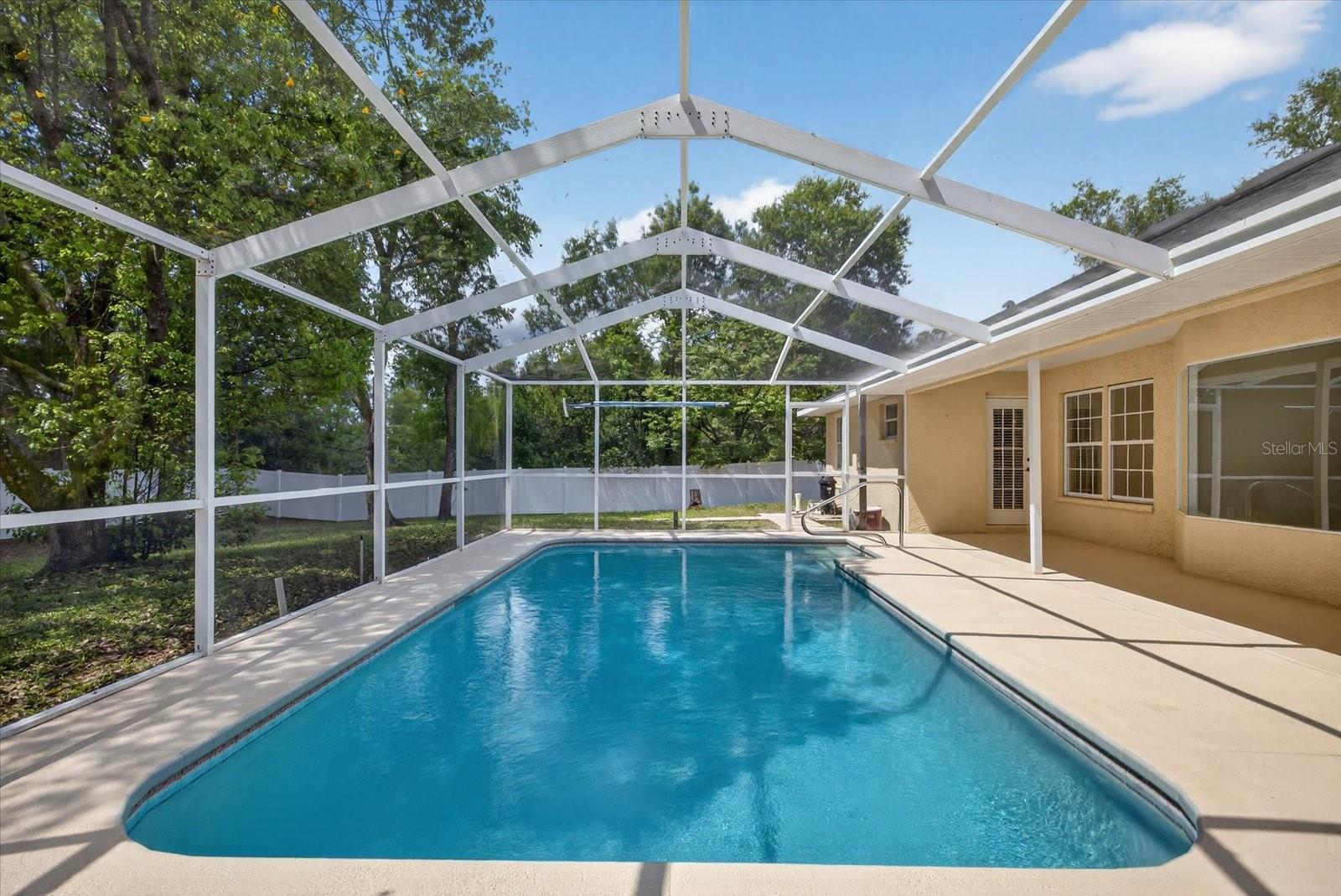 Image 33 of 50 For 12280 Everard Drive